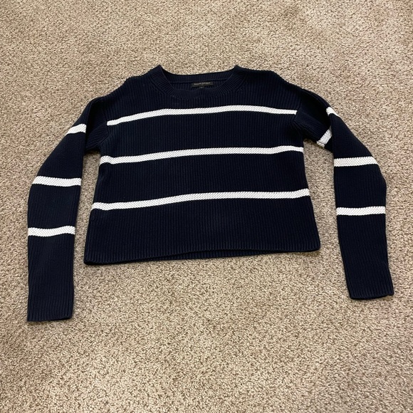 banana republic Women’s Crop Top Sweater Size Medium - Picture 1 of 5